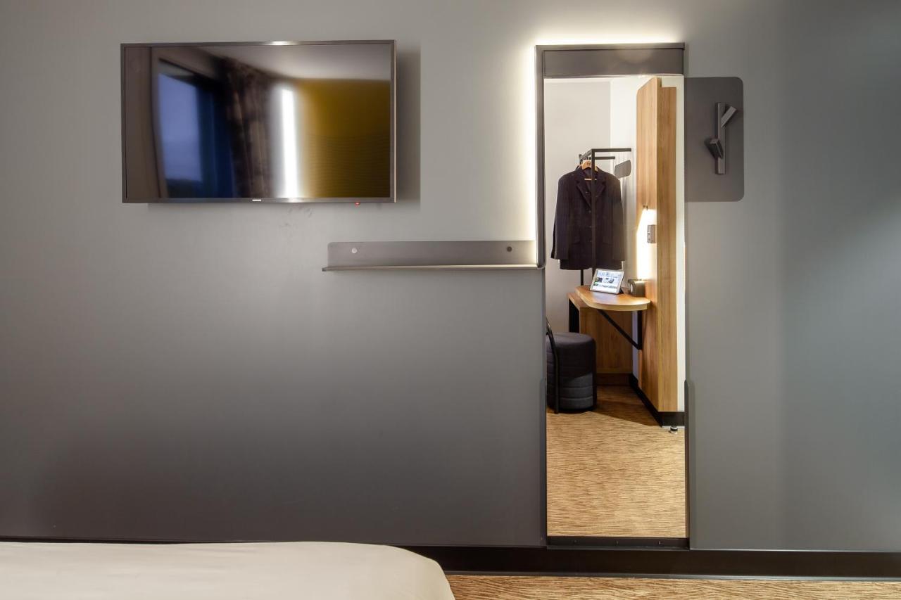 B&B Hotel Paris Meudon Velizy エクステリア 写真