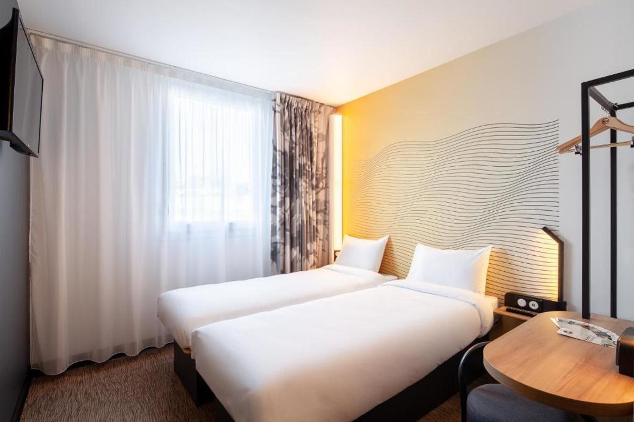 B&B Hotel Paris Meudon Velizy エクステリア 写真