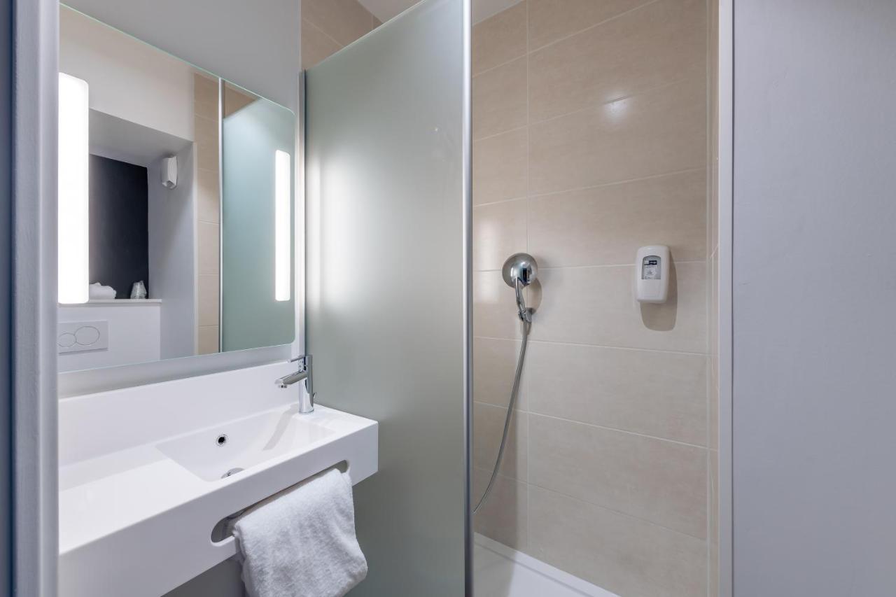 B&B Hotel Paris Meudon Velizy エクステリア 写真